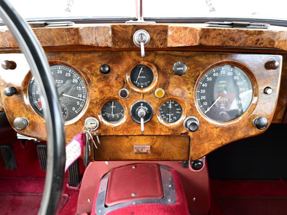 Bild 30/50 von Jaguar XK 140 FHC (1954)