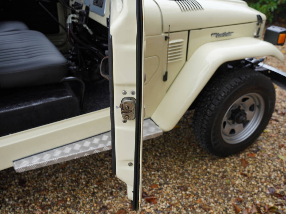 Bild 36/50 von Toyota Land Cruiser FJ 40 (1978)