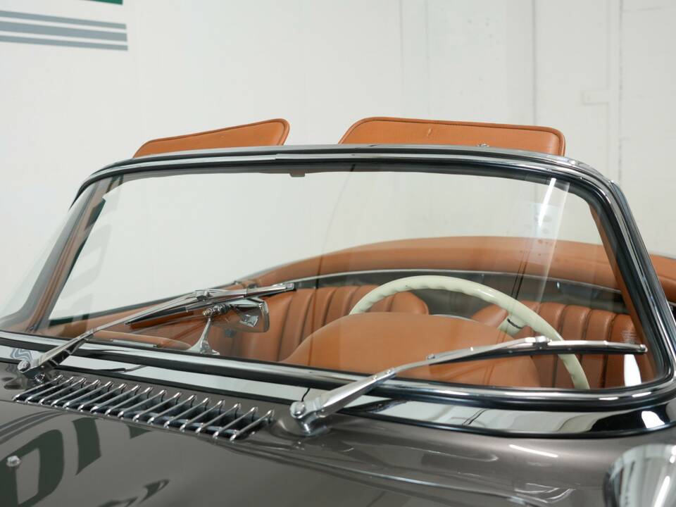Immagine 19/48 di Mercedes-Benz 300 SL Roadster (1959)