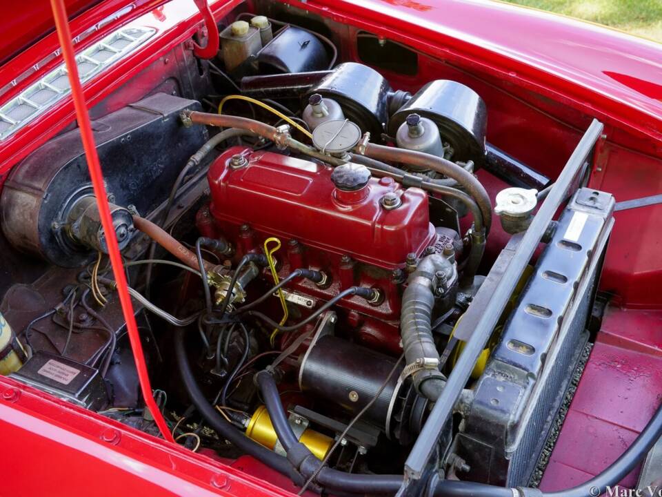 Image 31/39 de MG MGB (1964)