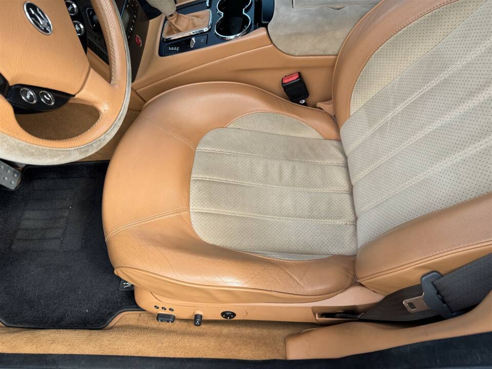 Immagine 11/49 di Maserati Quattroporte 4.2 (2008)