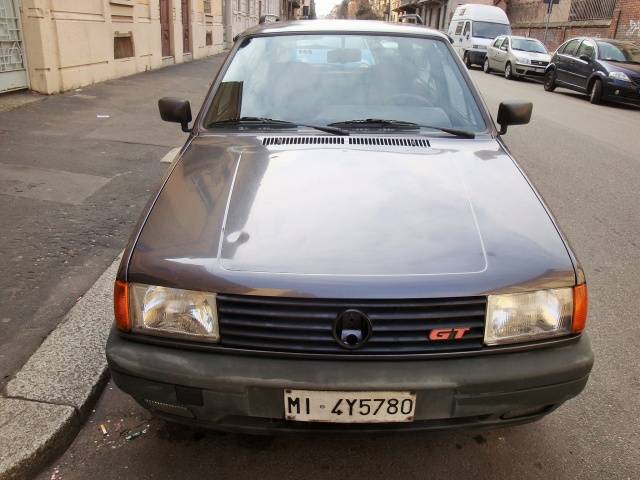 Imagen 6/20 de Volkswagen Polo II 1300i GT (1993)