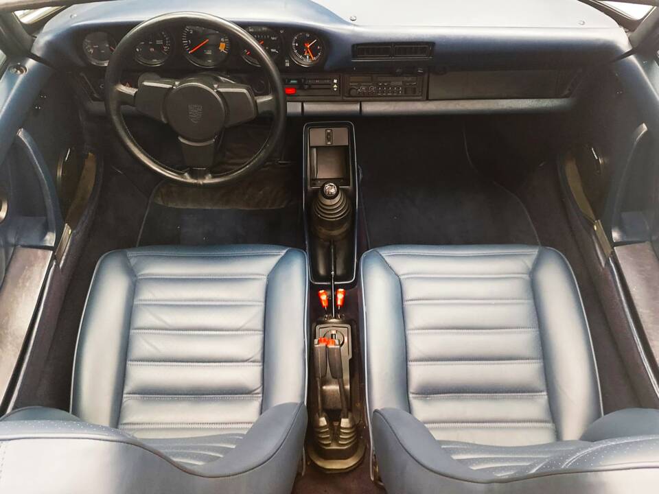 Bild 41/77 von Porsche 911 Carrera 3.2 (1984)