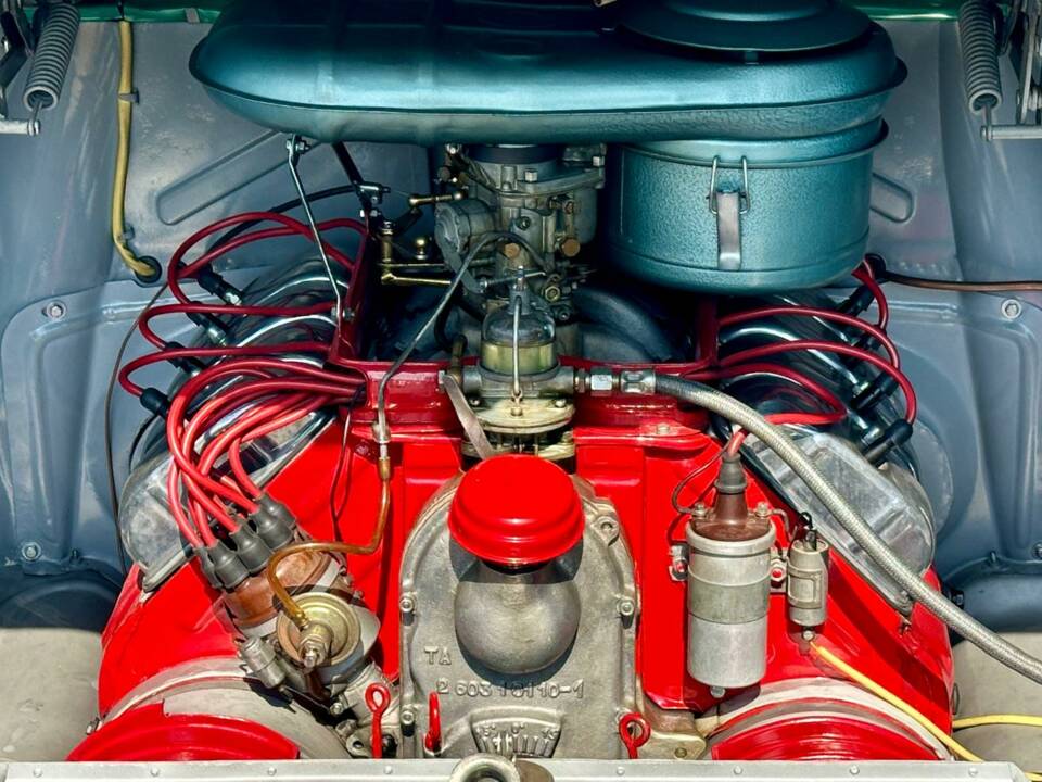 Image 10/17 de Tatra 603 Tatraplan (1959)