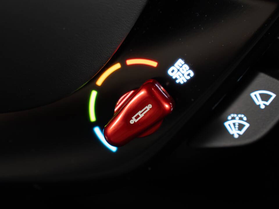 Image 22/30 of Ferrari 296 GTB (2022)