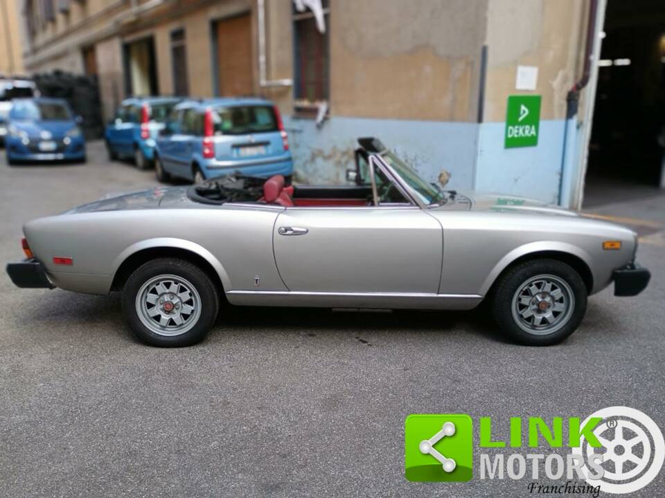Image 7/10 of FIAT Spider 2000 (1980)