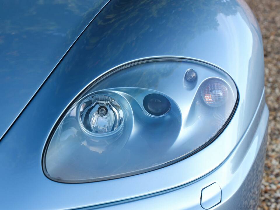 Image 21/50 of Ferrari 360 Modena (2001)