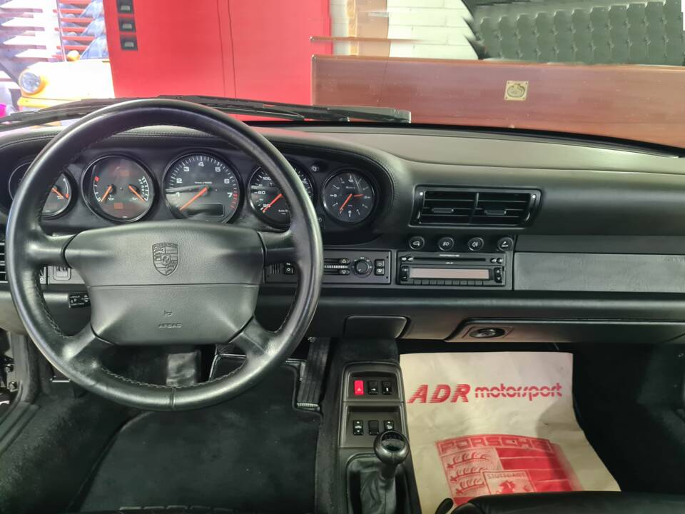 Bild 9/20 von Porsche 911 Carrera (1996)