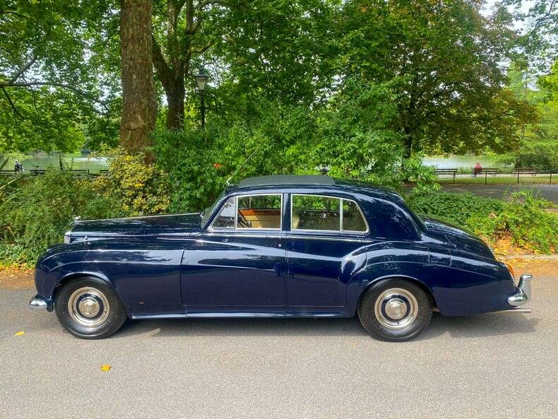 Image 33/50 de Bentley S 2 Continental (1960)