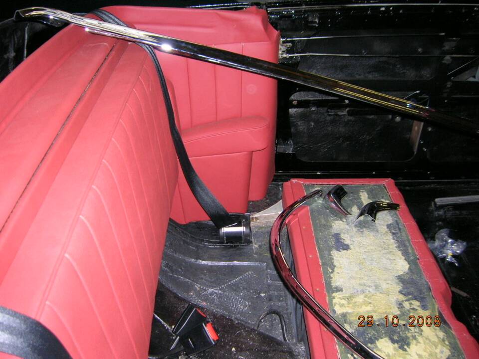 Afbeelding 100/118 van Mercedes-Benz 220 S Cabriolet (1957)