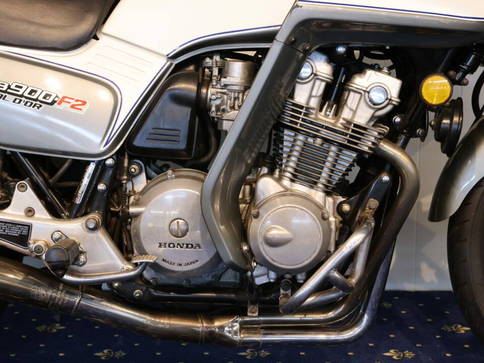 Bild 6/21 von Honda CB 900 F2 (1982)