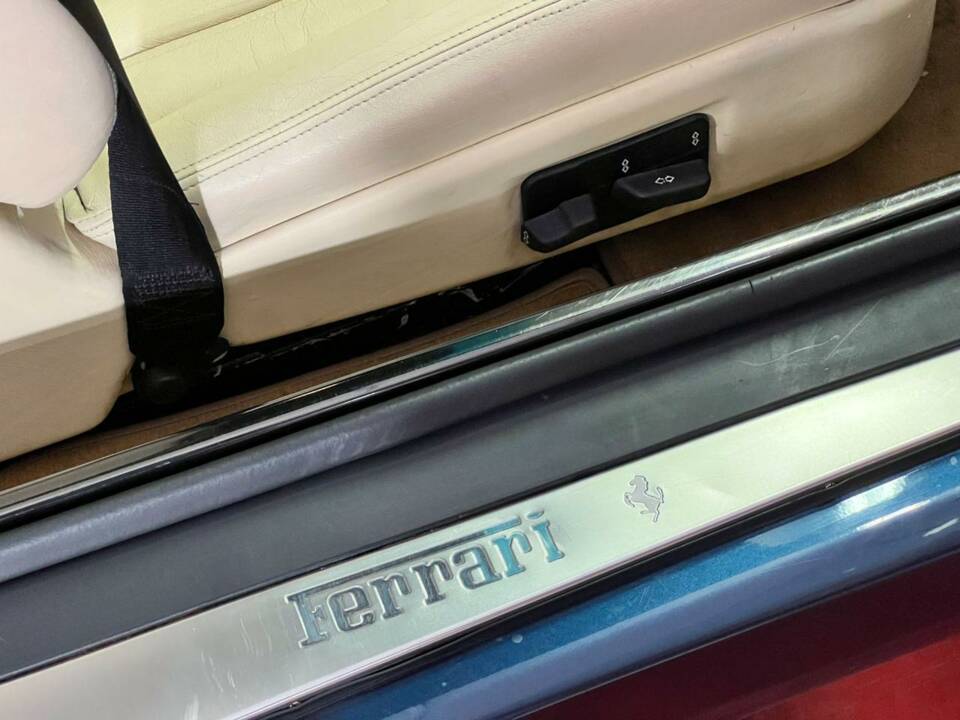 Bild 31/50 von Ferrari 456 GT (1994)