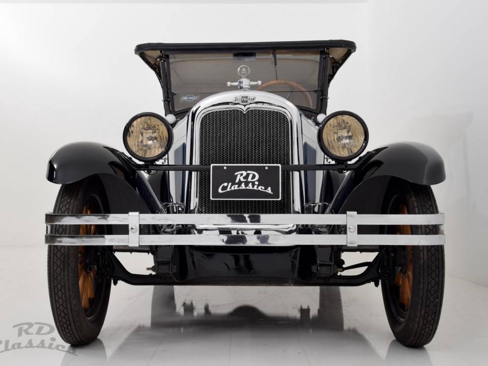 Image 2/24 of Chevrolet Capitol Series AA (1927)