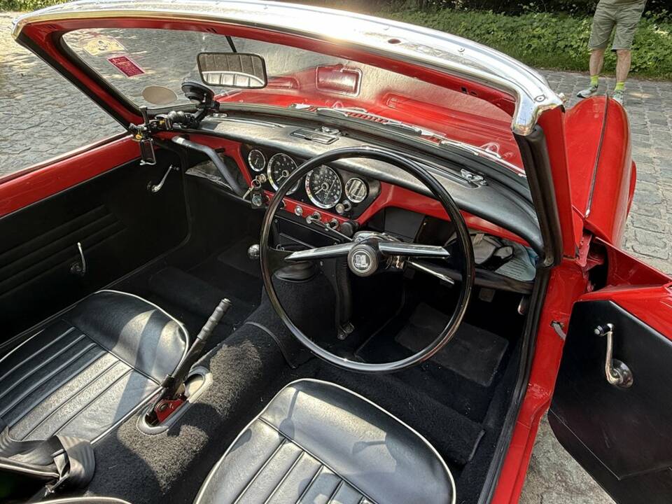 Immagine 2/8 di Triumph Spitfire 4 (1963)