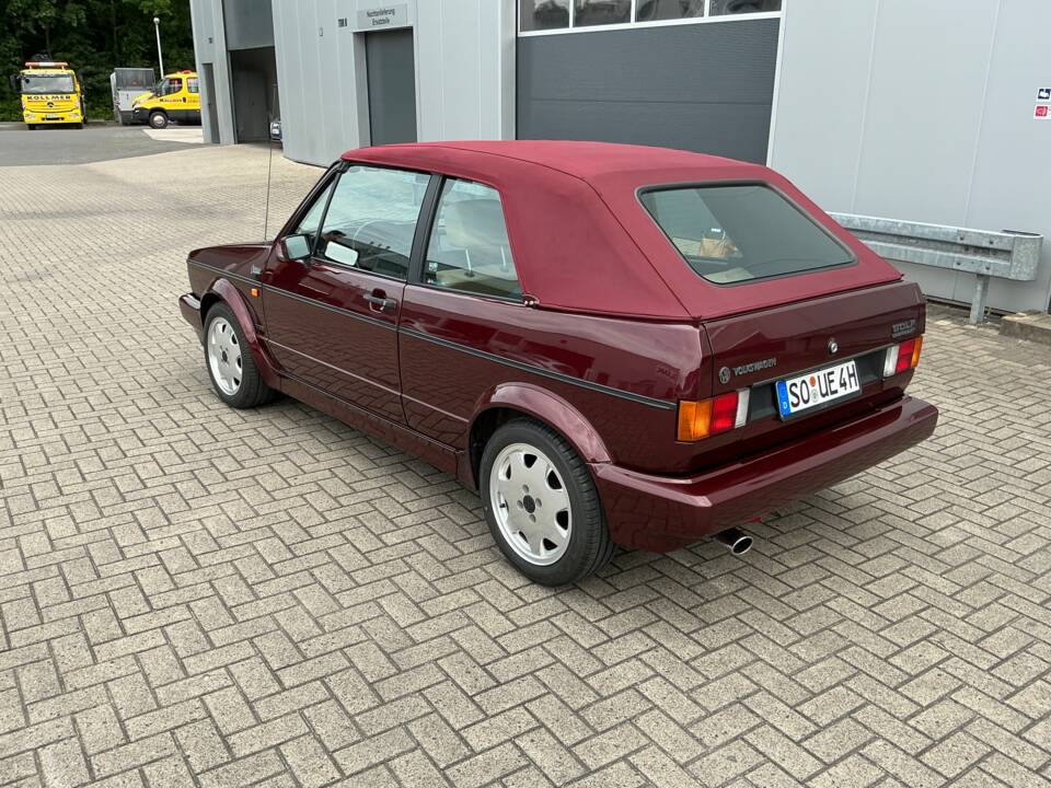 Bild 4/18 von Volkswagen Golf I Cabrio 1.8 (1993)