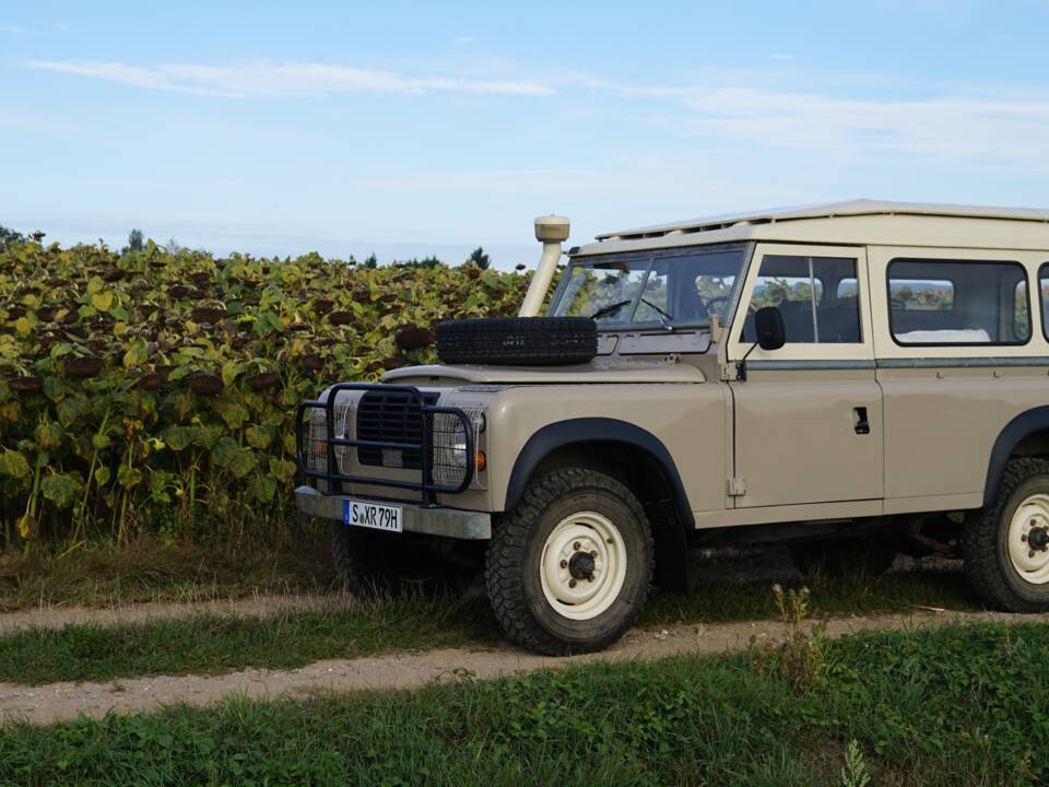 Imagen 2/43 de Land Rover 109 (1979)