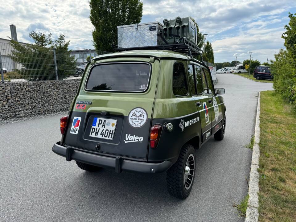 Afbeelding 11/58 van Renault R 4 GTL Sinpar 4x4 (1983)