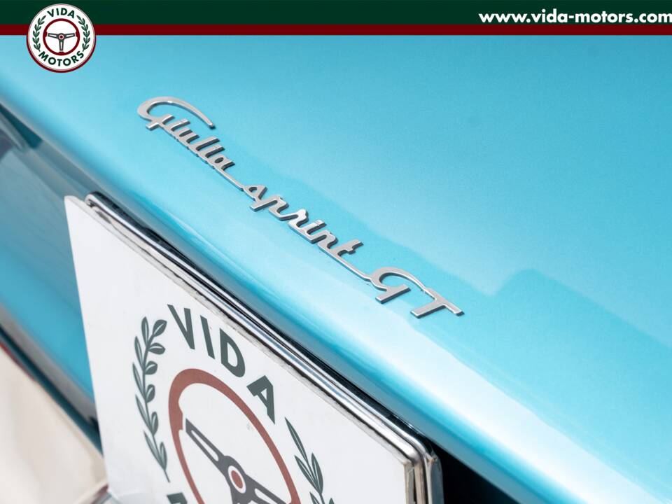 Image 3/15 de Alfa Romeo Giulia 1600 Sprint GT Veloce (1967)