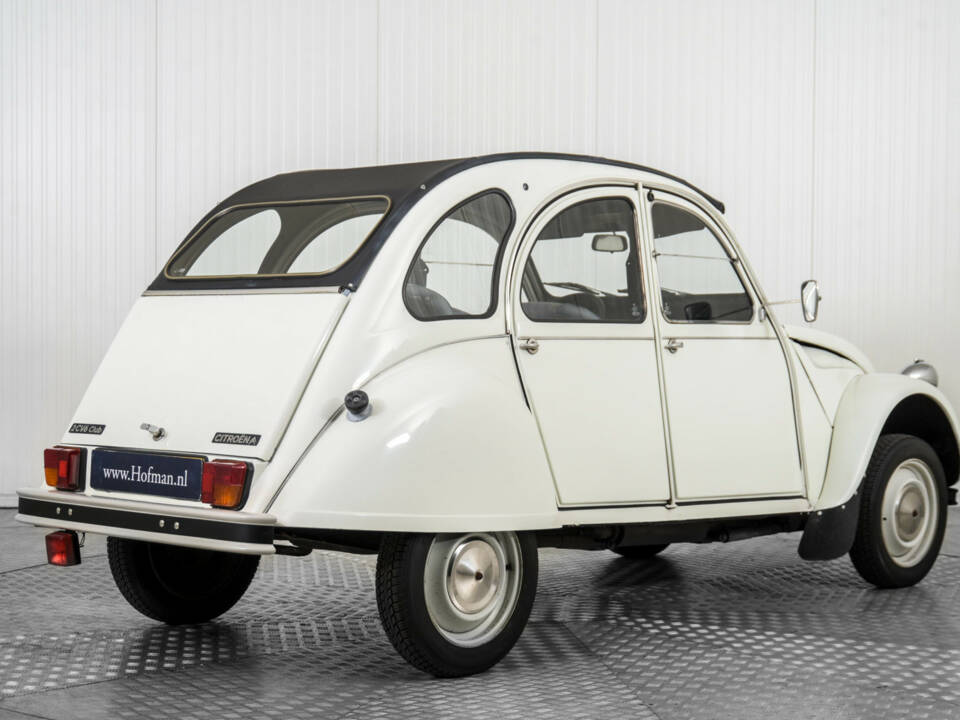 Image 2/50 of Citroën 2 CV 6 (1988)