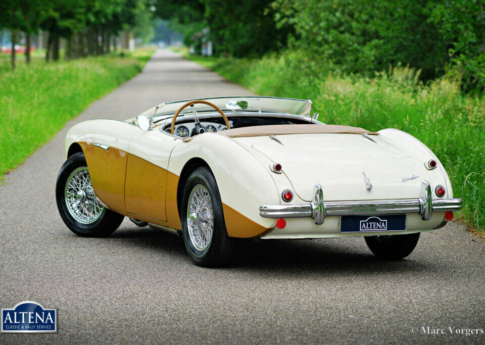 Image 43/50 of Austin-Healey 100&#x2F;4 (BN1) (1955)