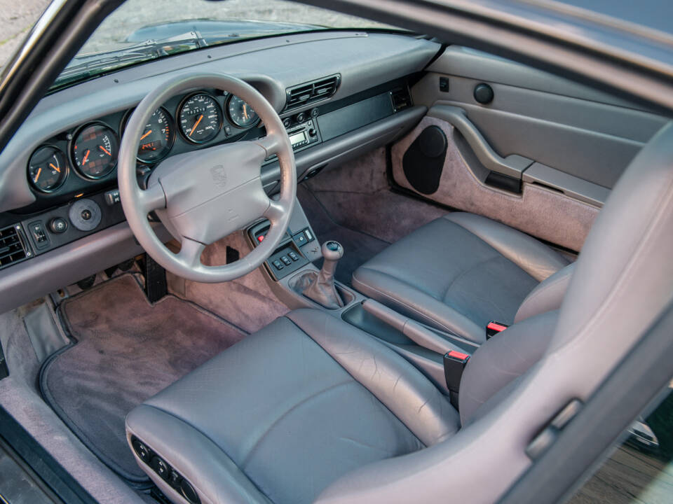 Bild 4/34 von Porsche 911 Carrera (1997)