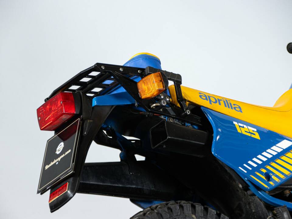 Image 12/50 of Aprilia DUMMY (1987)