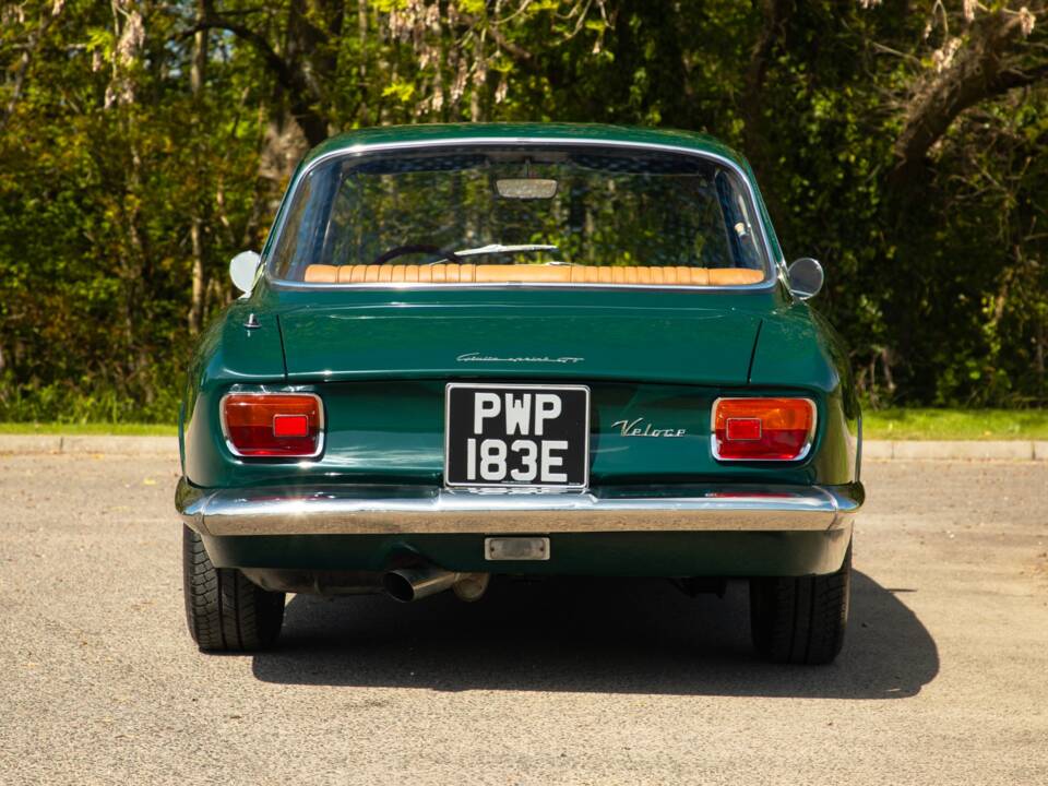 Imagen 18/50 de Alfa Romeo Giulia 1600 Sprint GT Veloce (1968)