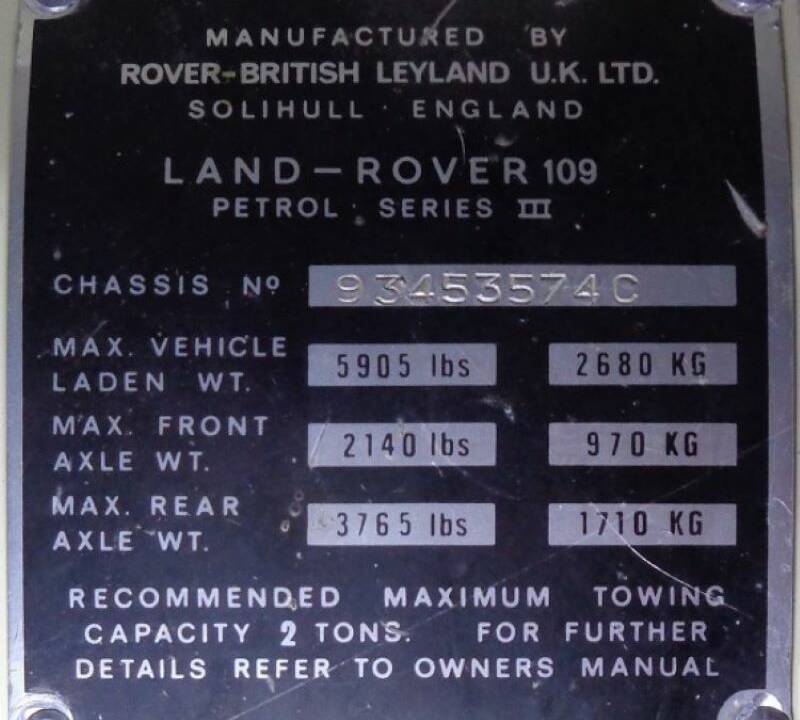 Image 22/22 of Land Rover 109 (1977)