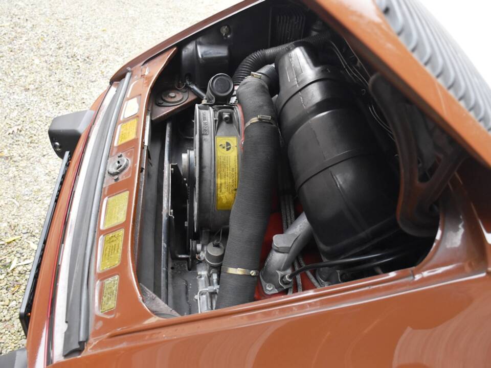 Image 36/37 de Porsche 911 Carrera 3.0 (1977)