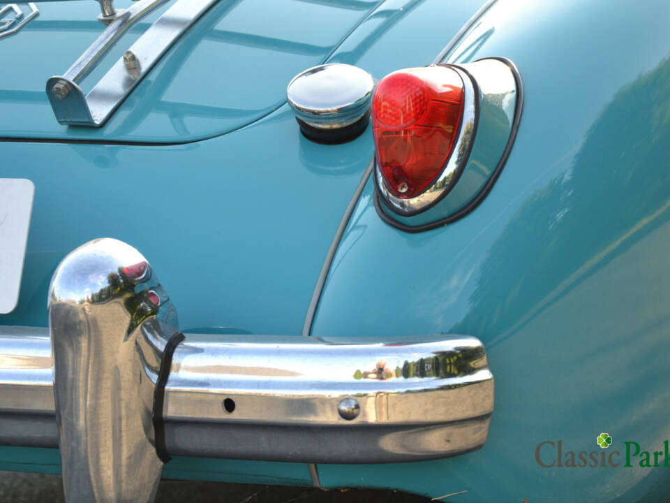 Imagen 38/50 de MG MGA 1500 (1957)