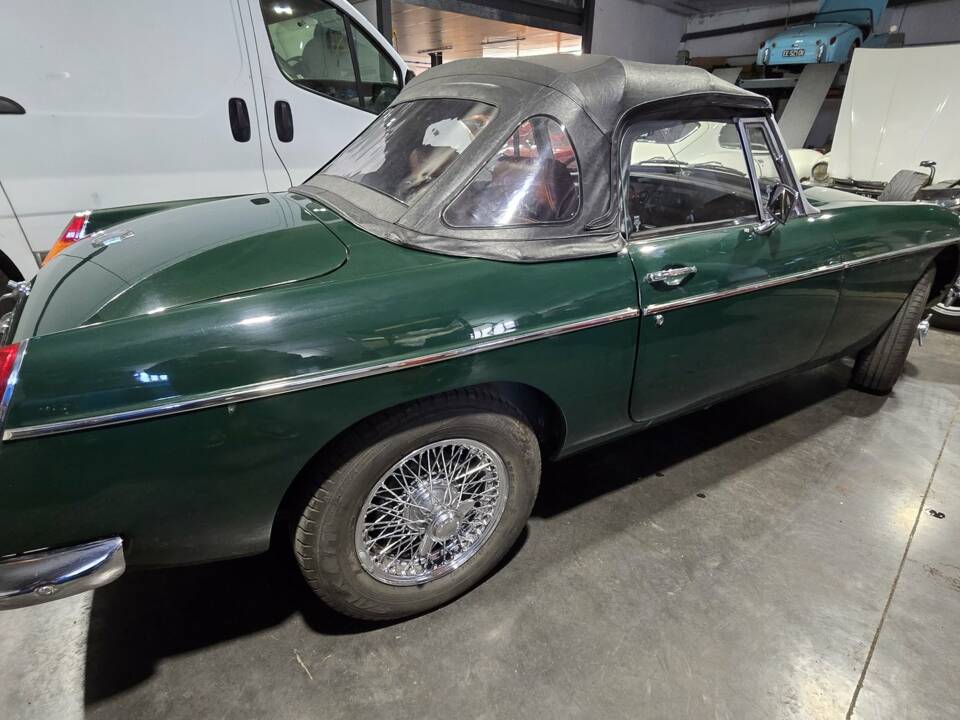 Imagen 16/49 de MG MGB (1979)