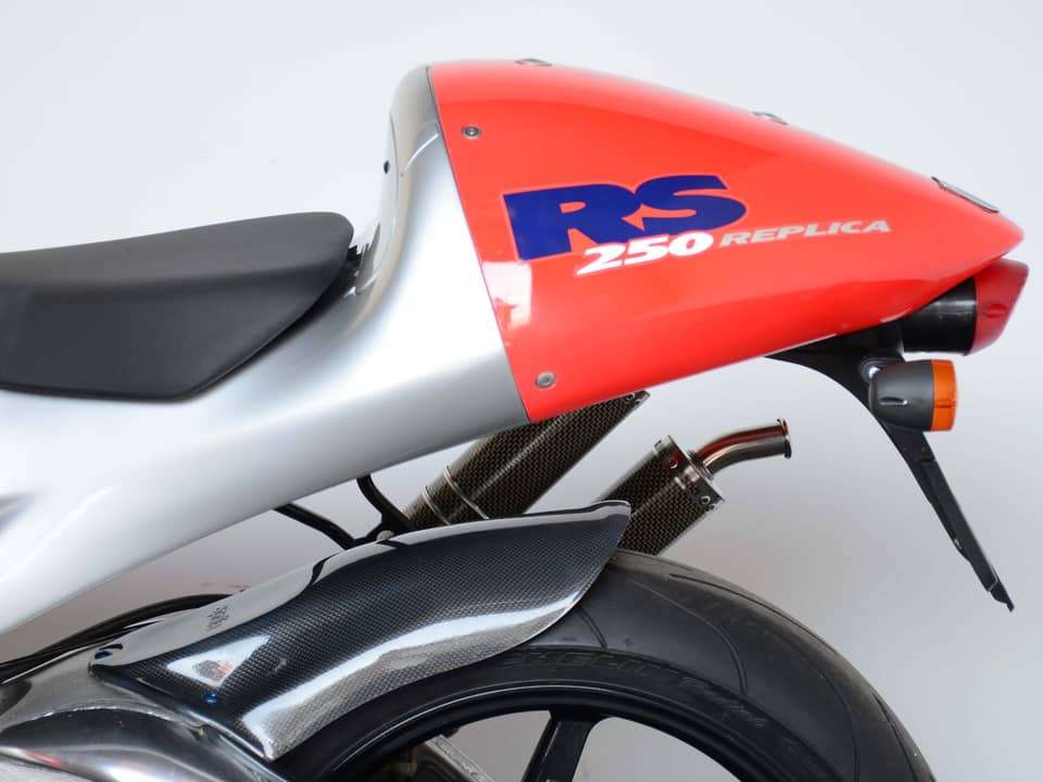 Image 42/51 of Aprilia RS 250 (1998)