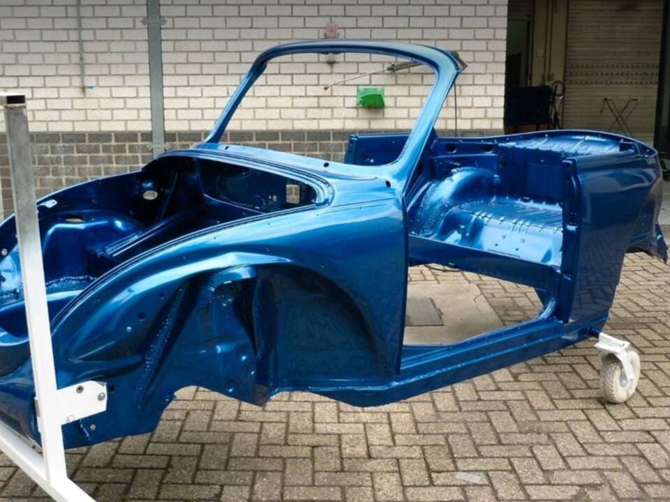 Image 8/15 of Volkswagen Beetle 1303 LS (1973)