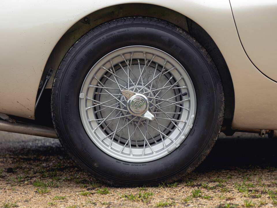 Image 14/52 de AC Ace (1957)