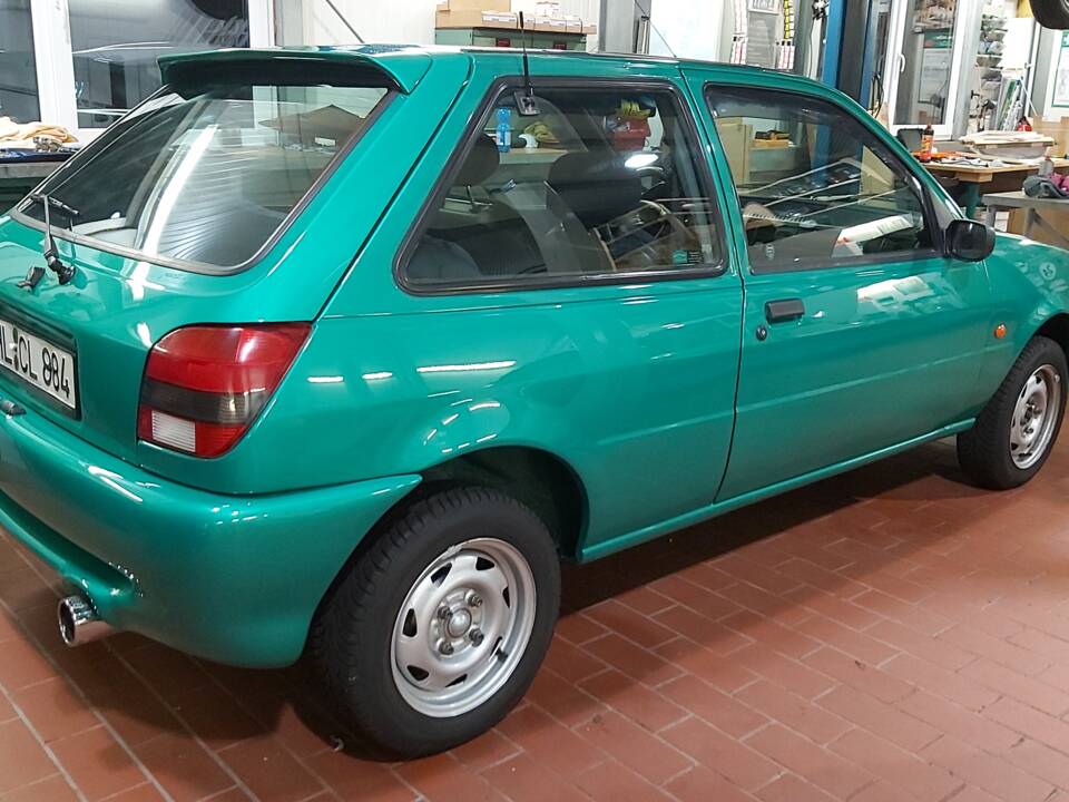 Immagine 6/34 di Ford Fiesta 1.3 (1995)