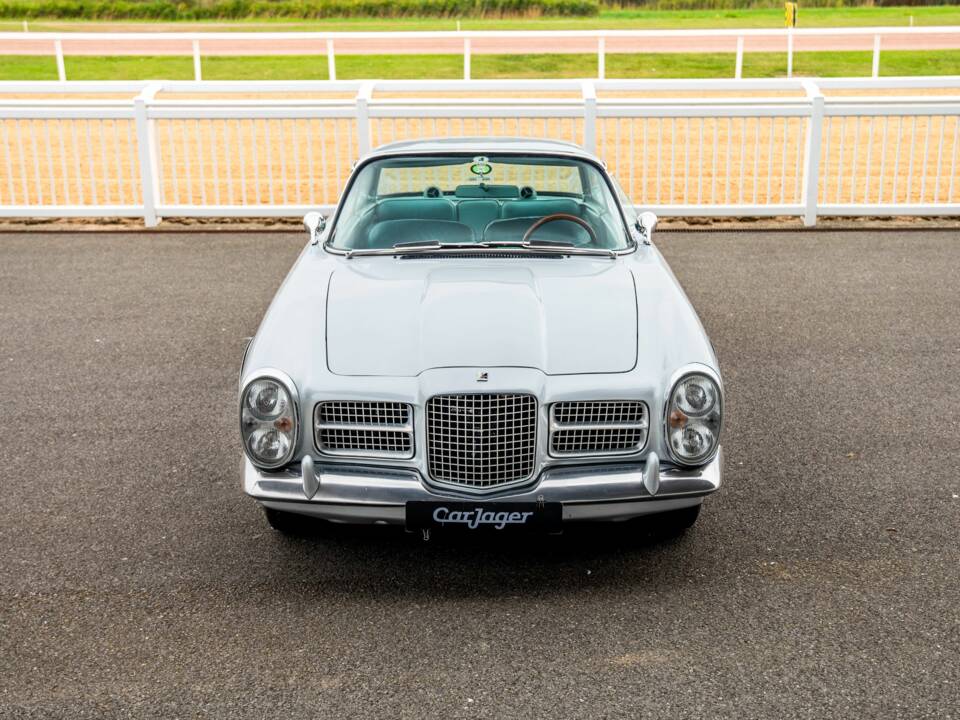 Immagine 6/26 di Facel Vega Facel II (1962)