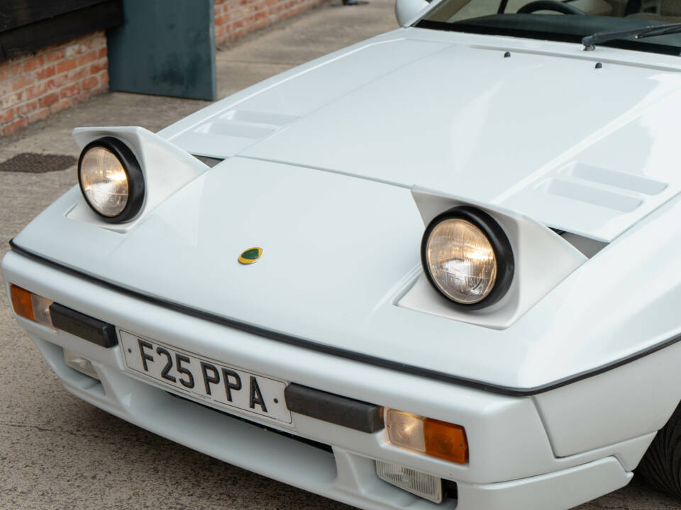 Immagine 30/50 di Lotus Eclat S 2.2 (1989)