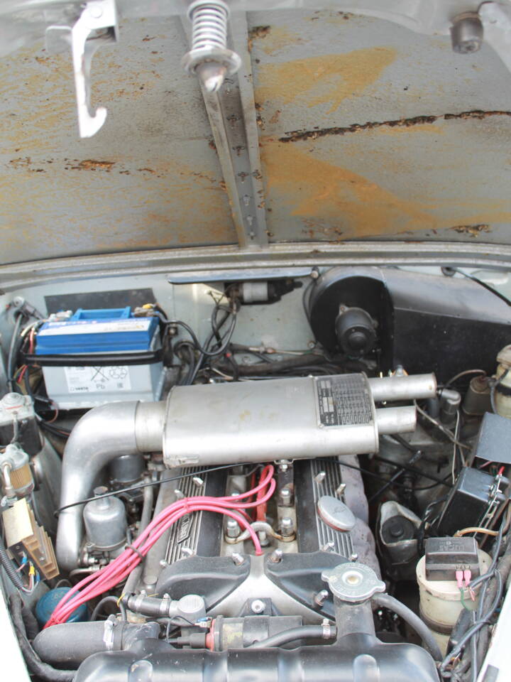 Bild 29/42 von Jaguar 240 (1968)