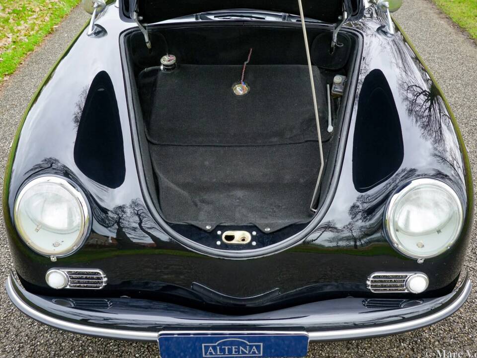 Image 16/49 of Porsche 356 C 1600 (1965)