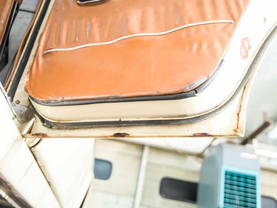 Bild 44/50 von Volvo Amazon P220 (1968)