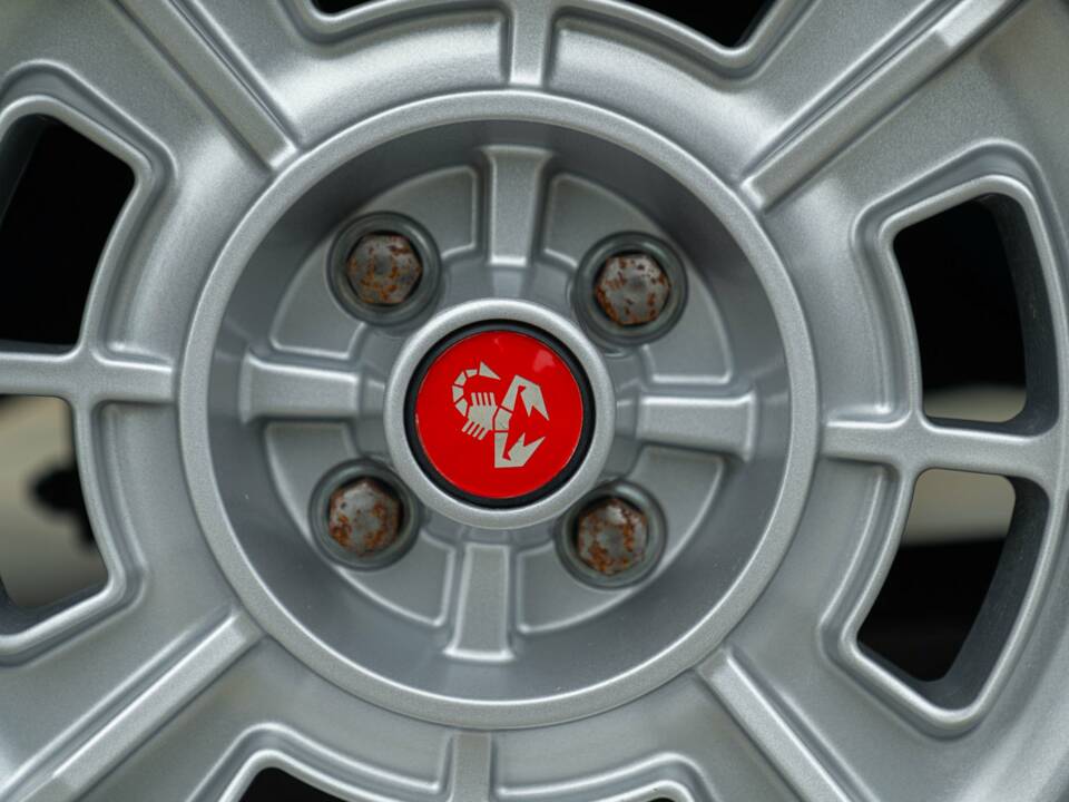 Image 34/50 of FIAT 131 Abarth Rally (1981)