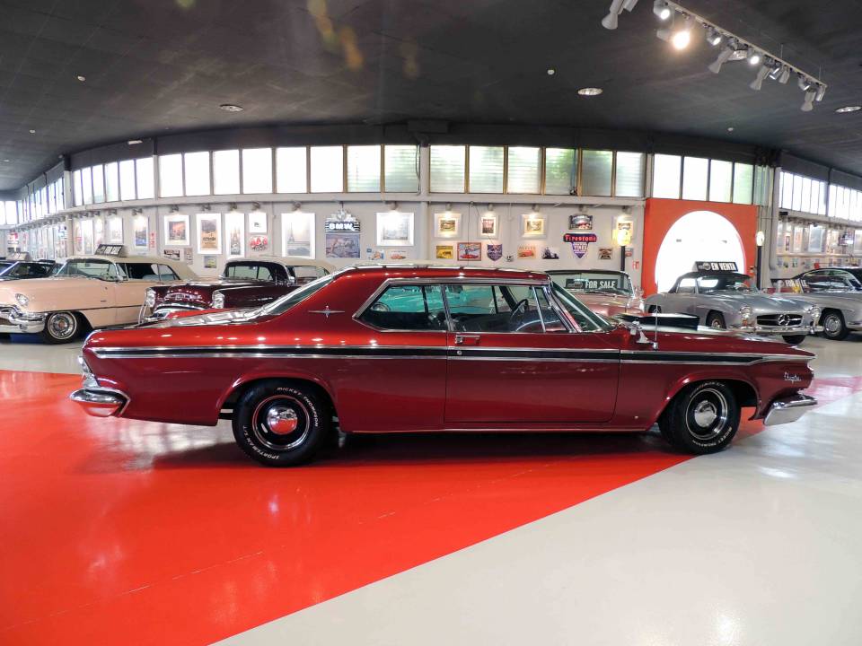 Image 6/20 of Chrysler 300 K (1964)