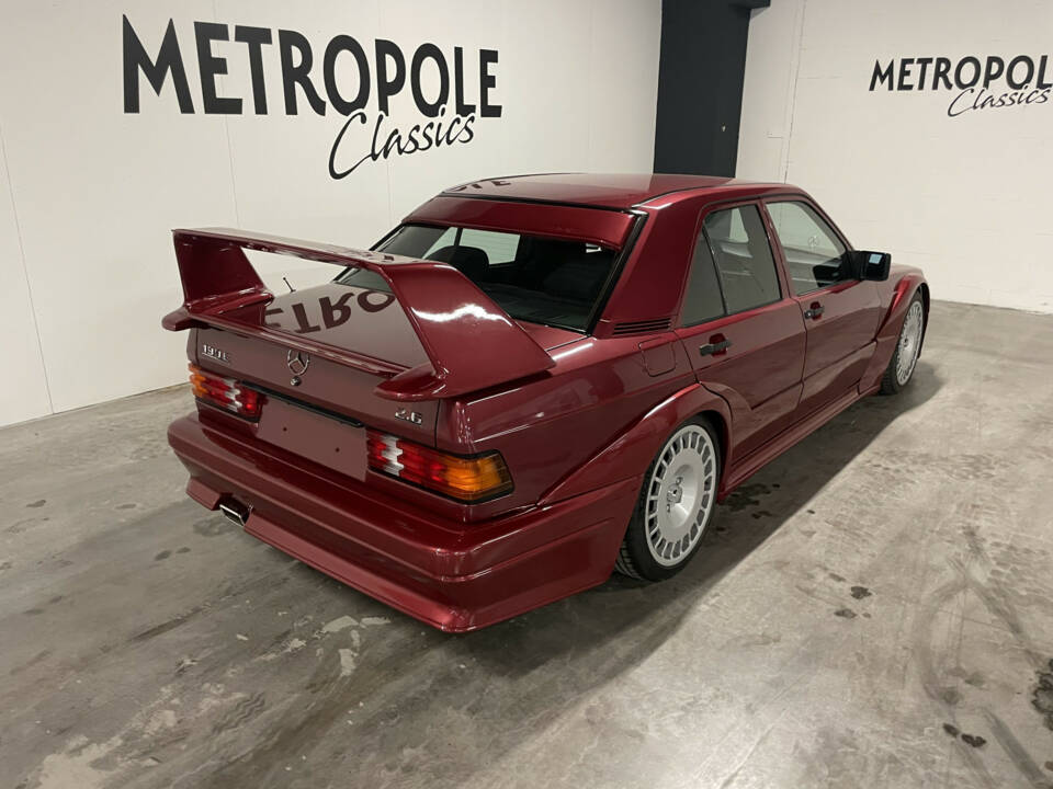 Image 6/23 of Mercedes-Benz 190 E 2.6 (1990)