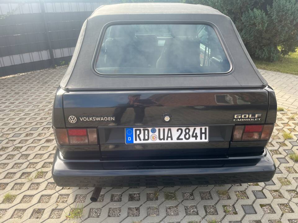 Image 22/78 de Volkswagen Golf Mk I Convertible 1.8 (1989)