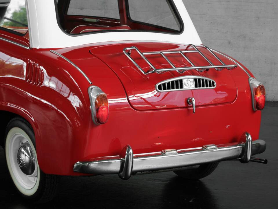 Afbeelding 6/38 van Glas Goggomobil TS 250 (1967)