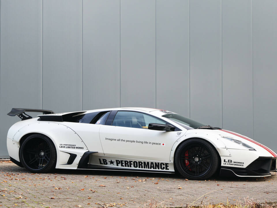 Afbeelding 14/82 van Lamborghini Murciélago (2002)