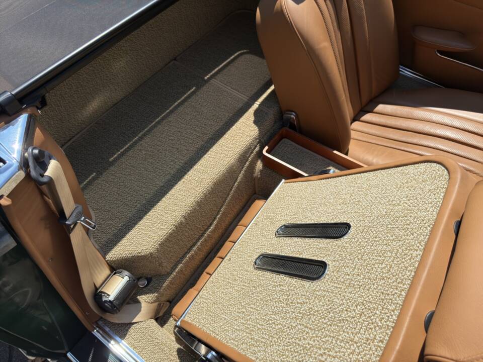Imagen 13/31 de Mercedes-Benz 280 SL (1970)