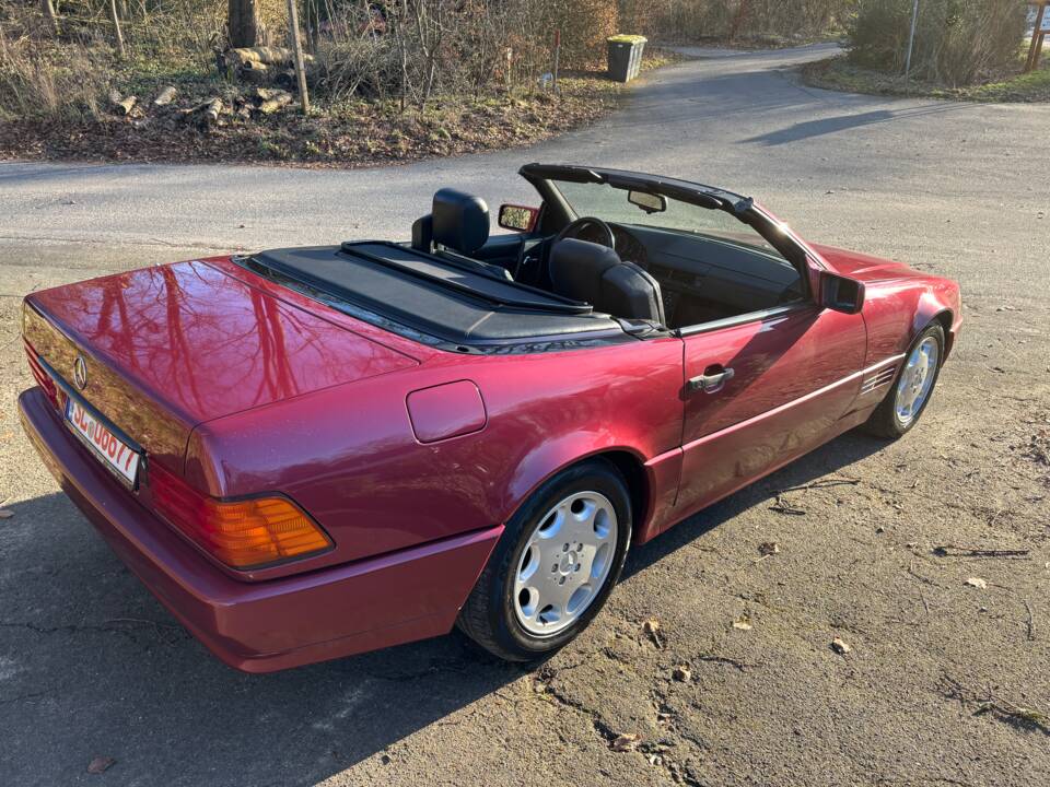 Afbeelding 3/64 van Mercedes-Benz SL 500 (1996)