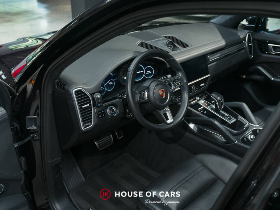 Immagine 14/24 di Porsche Cayenne Turbo (2018)