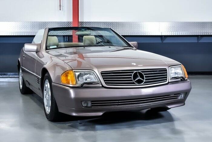 Imagen 5/7 de Mercedes-Benz 300 SL (1993)